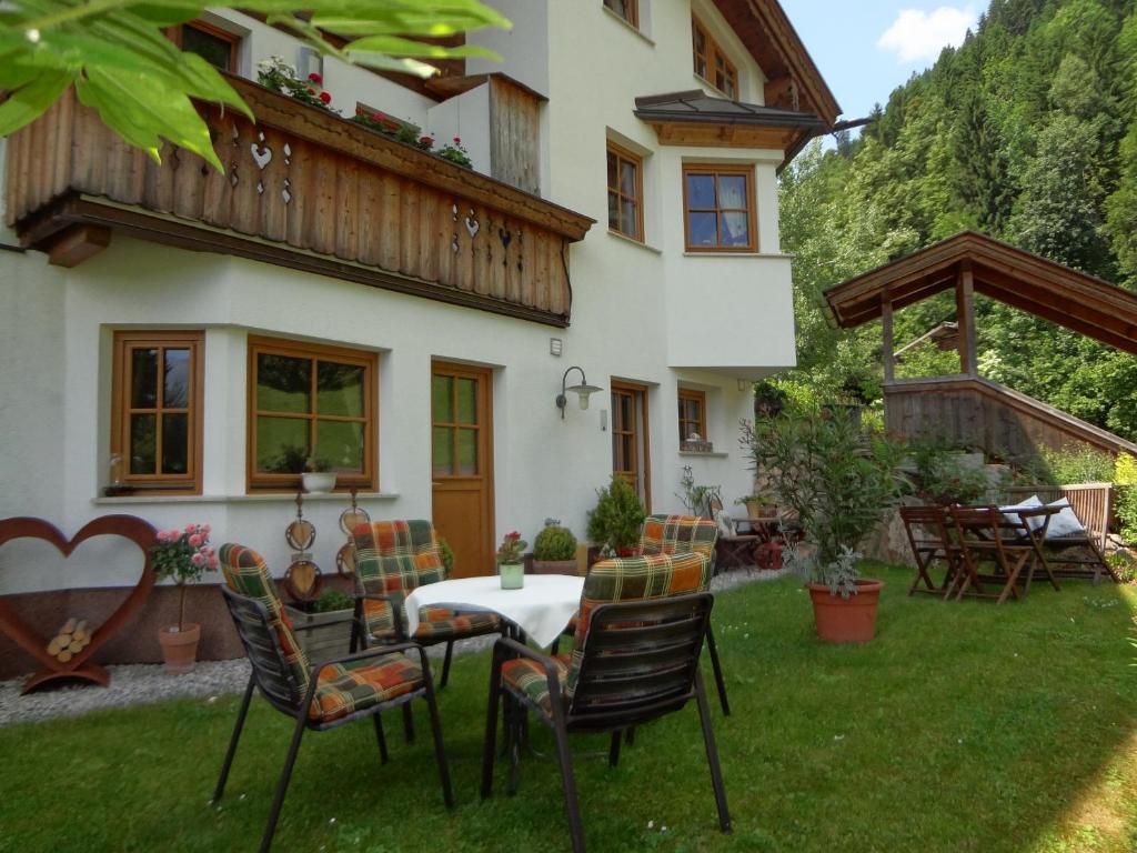 Apartament Haus Bichl Finkenberg Zewnętrze zdjęcie